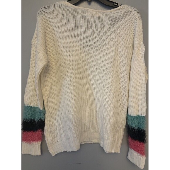 No Comment Tri Color Fringe Woman’s Sweater Size Med - Picture 2 of 4